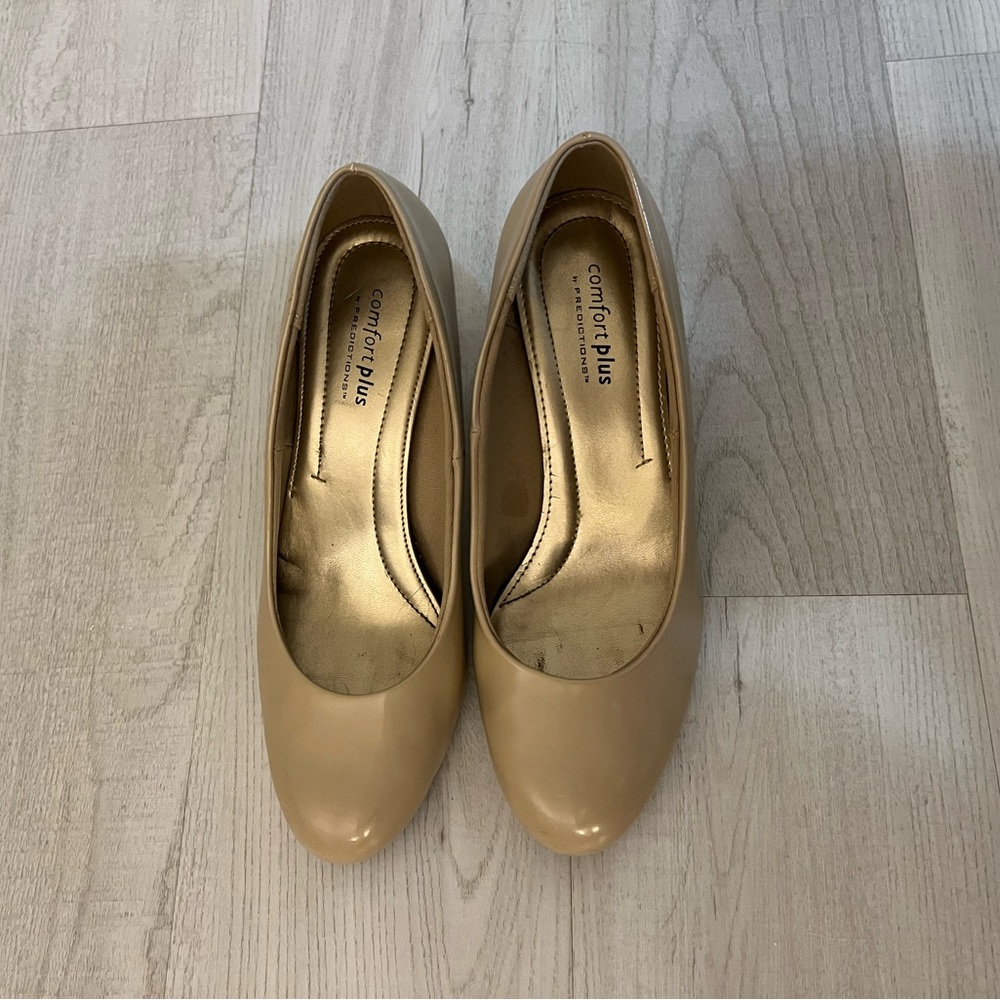 Nude Heels (Women’s 7.5 - Preloved)